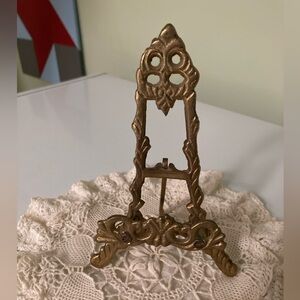 Ornate Brass Easel Stand